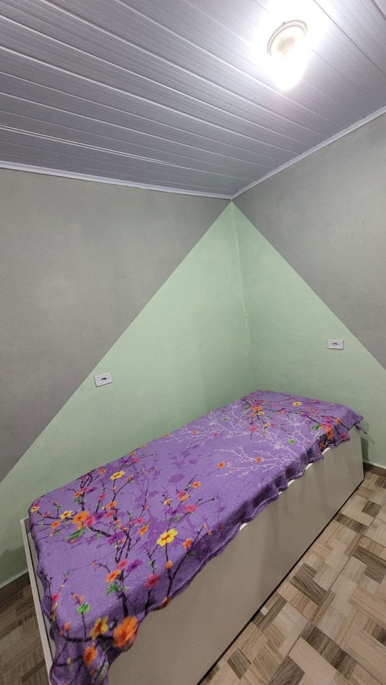Kitnet Pracinha - carbon neutral hotel in Unknown City