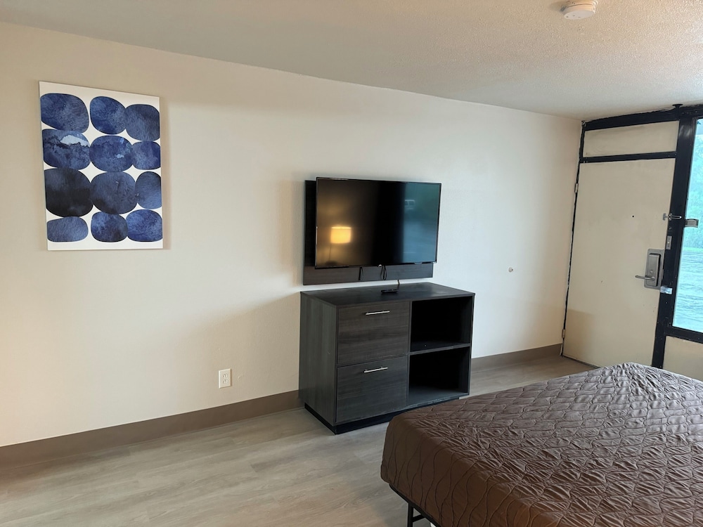 Stayable Jacksonville West - photo 8
