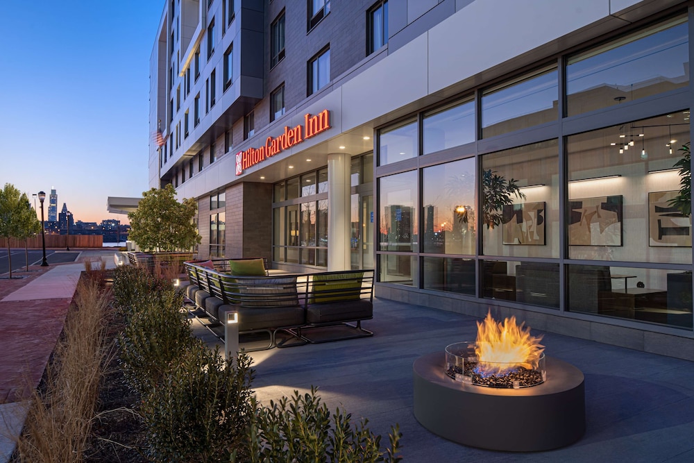 Hilton Garden Inn Camden Waterfront Philadelphia - photo 49