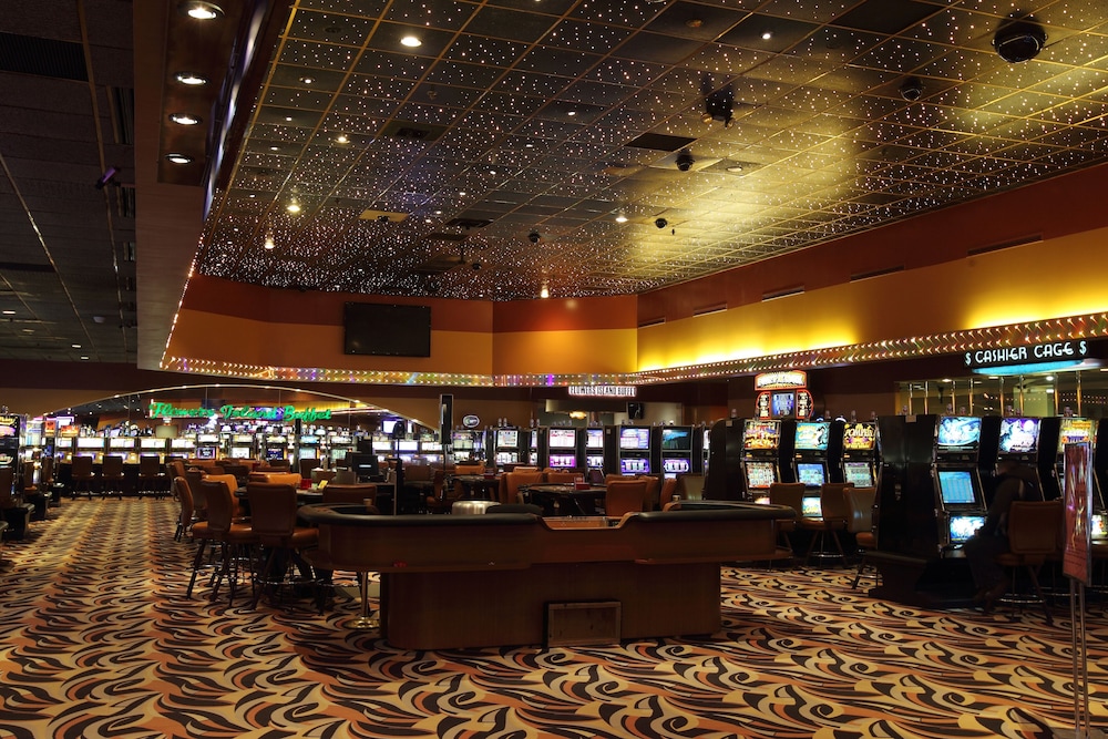 Winnavegas Casino & Resort - photo 9