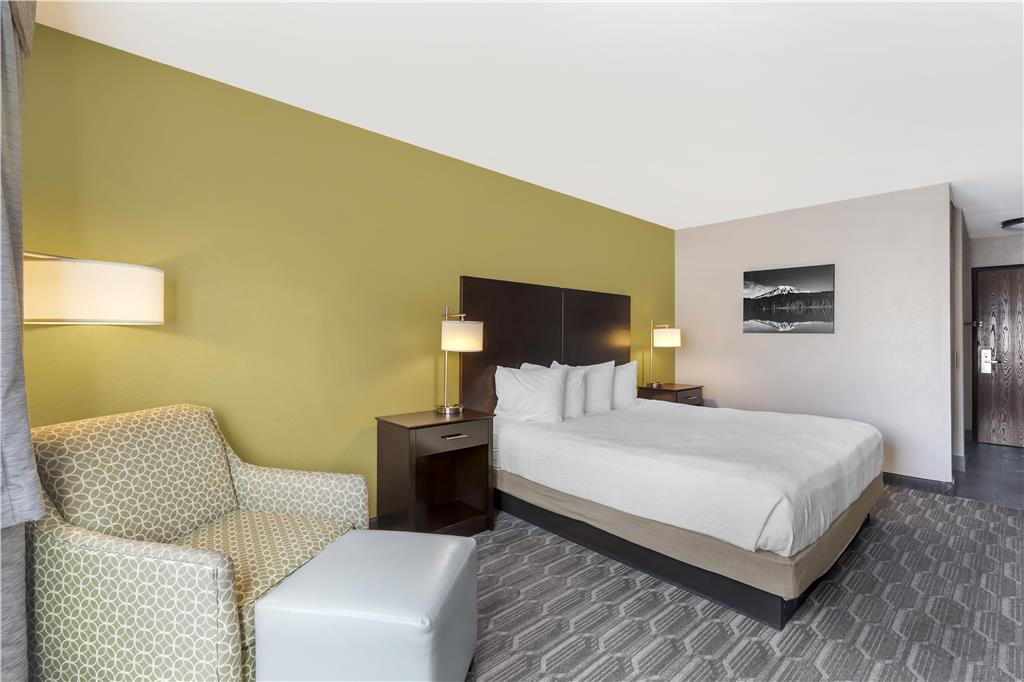 Best Western Plus Wenatchee Downtown Hotel - photo 12