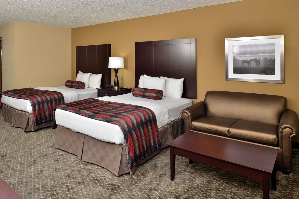Baymont By Wyndham Ardmore I 35 - photo 13