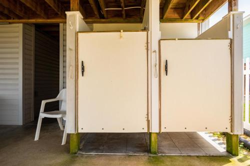 Sound Sleeper by Oak Island Accommodations - photo 41
