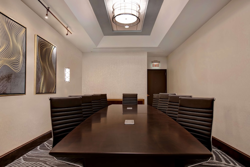 Embassy Suites Syracuse - photo 86