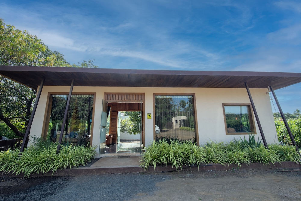 Kings Kraft Pinewood Ssan Gir in Veraval, India