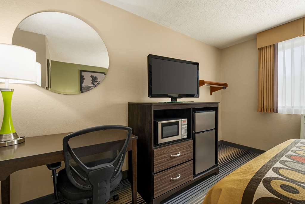 Super 8 by Wyndham Maysville KY - photo 24