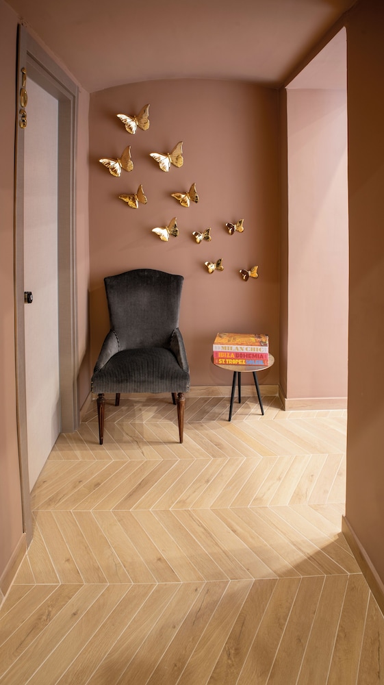 Stile Raro Suite — 4-Star Luxury Hotel in Caserta, Italy