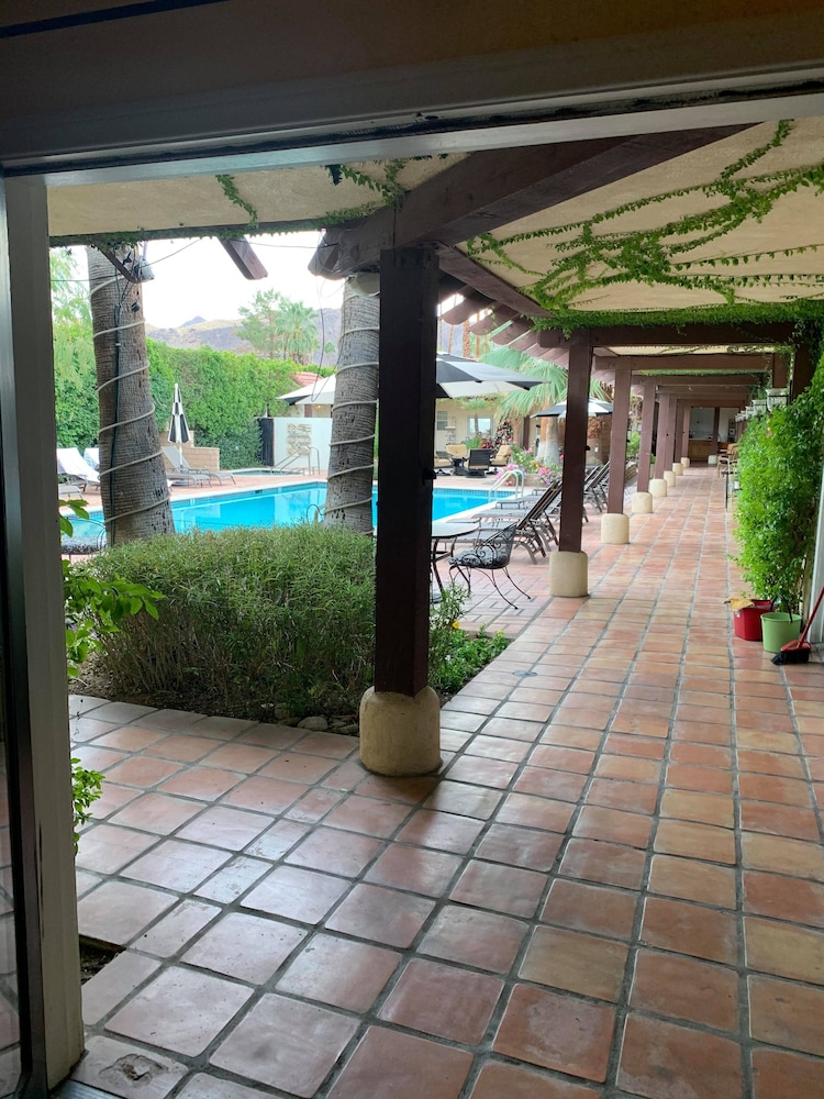 La Maison Hotel - photo 62