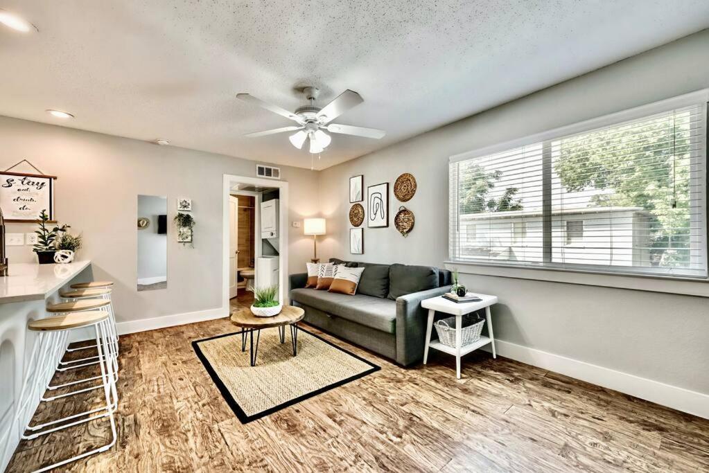 Global Cup Lovely Dallas Flat Near Downtown — 4-Star Luxury Hotel in Dallas, United States