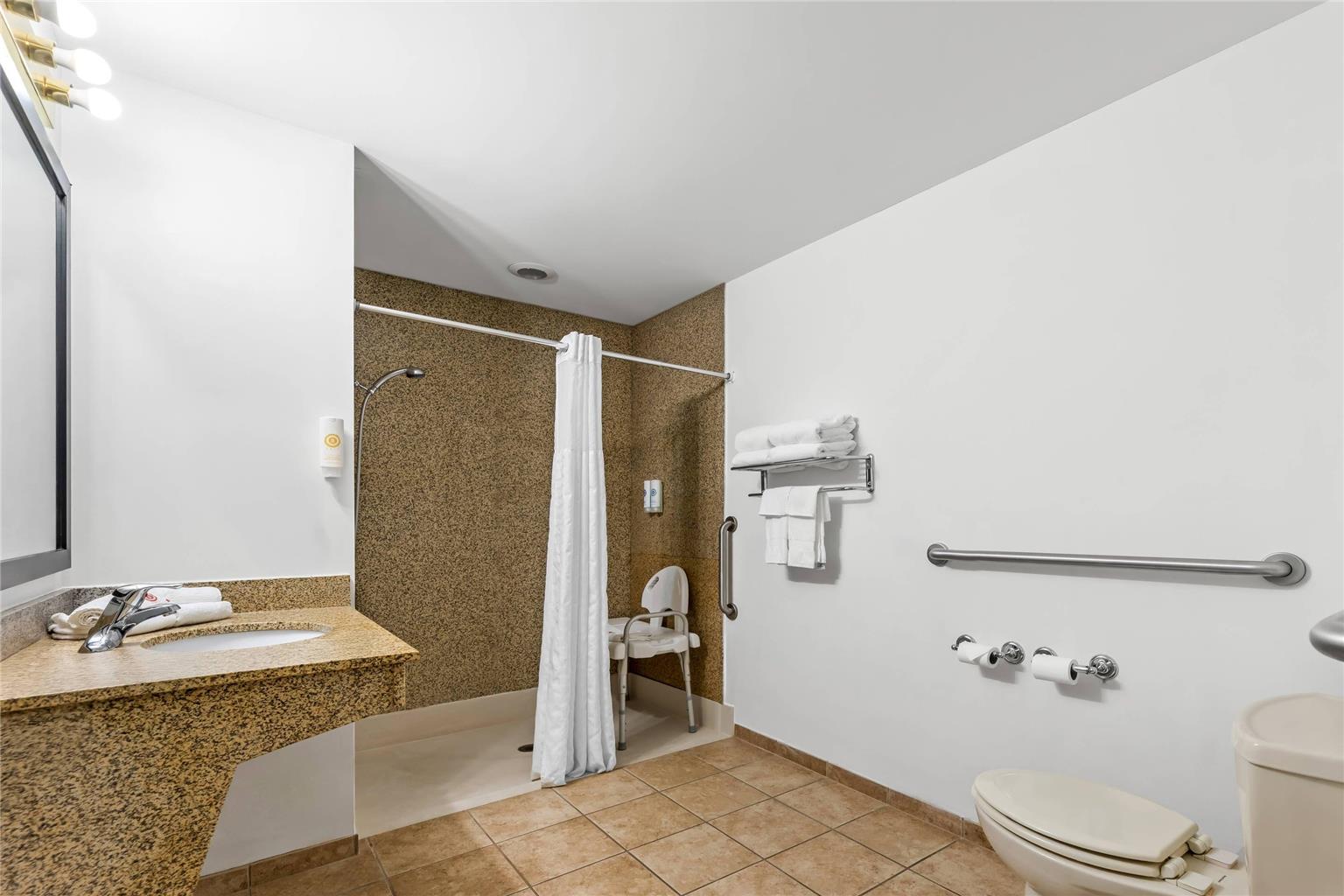 Comfort Suites Gothenburg South - photo 7
