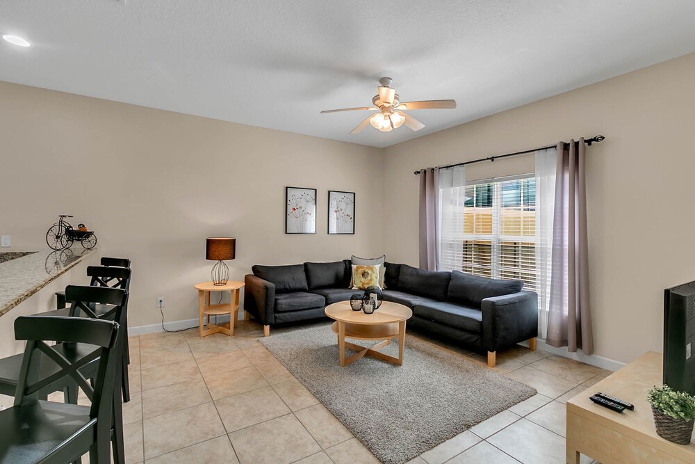 4 Bedrooms 3 Bathrooms Paradise Palms 8976 Mp - photo 14