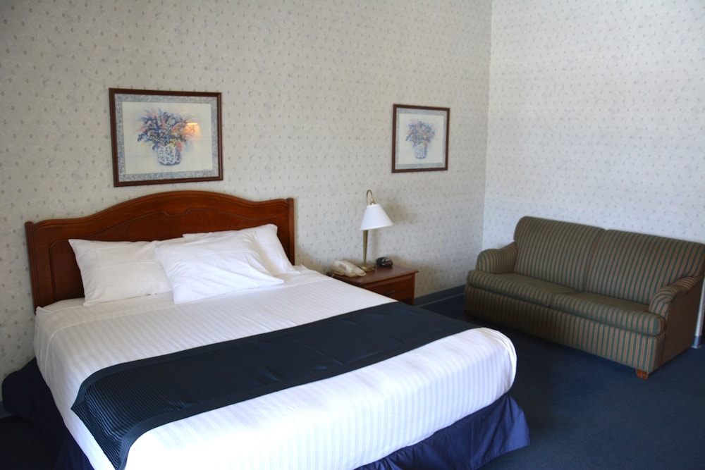 Travelodge by Wyndham Milwaukee - photo 19