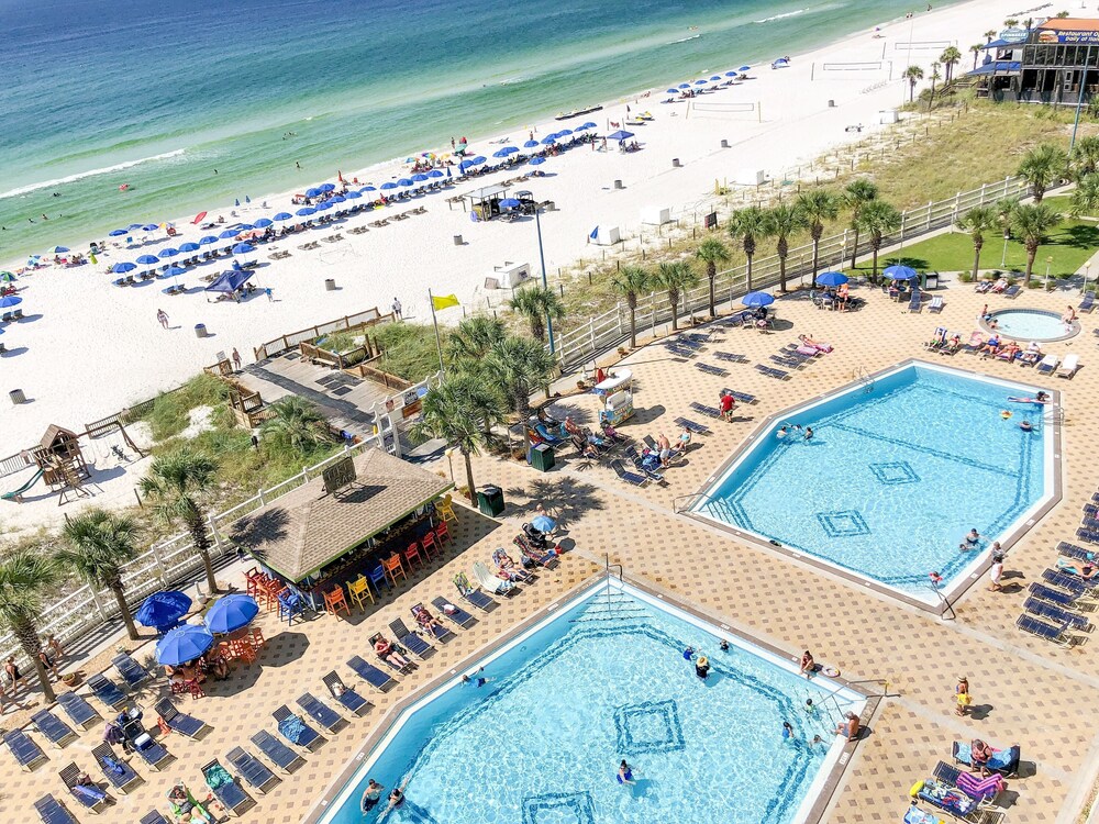 Summit Beach Resort by H2O VR - featured photo