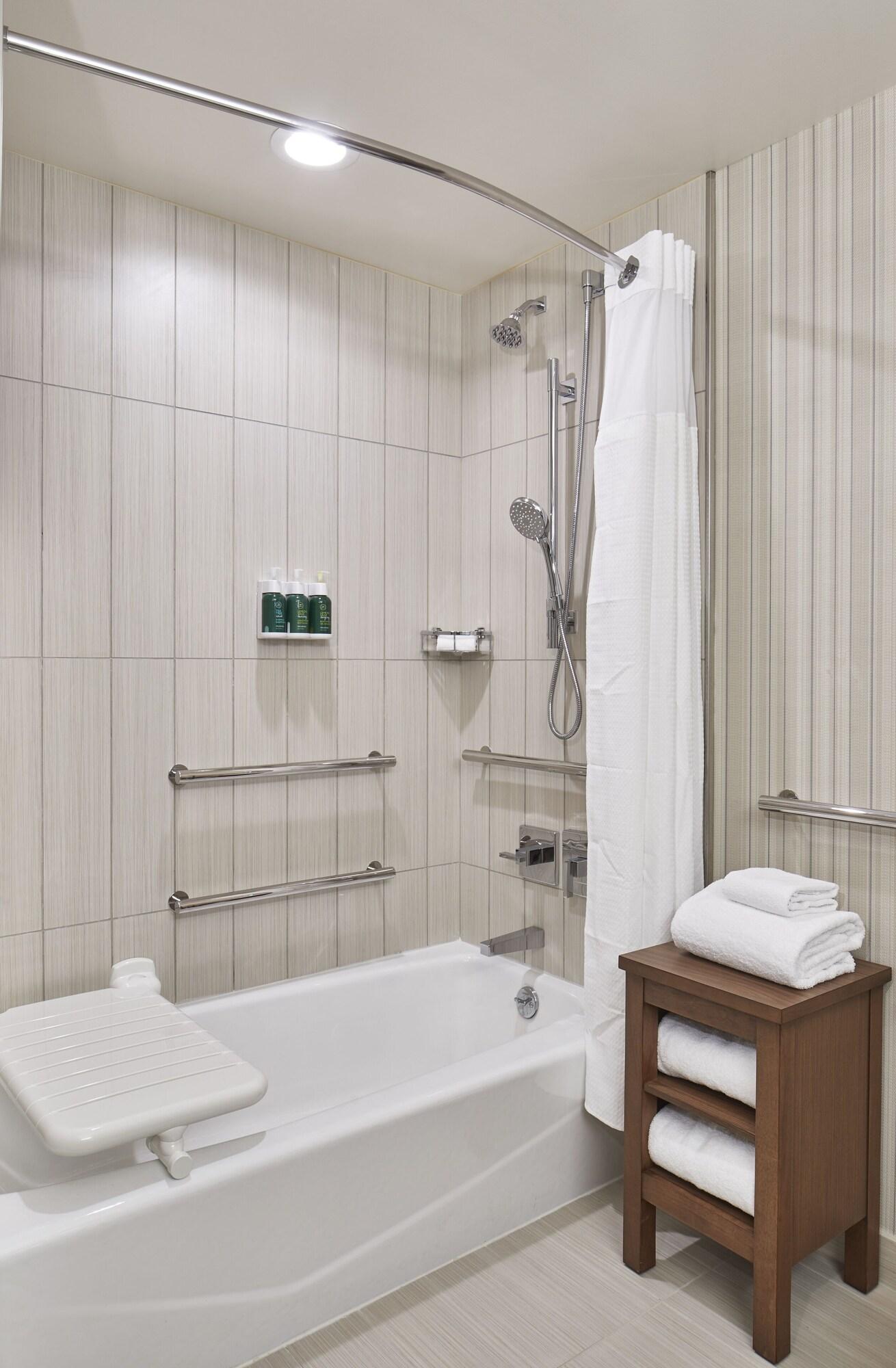 Courtyard by Marriott Baltimore Downtown McHenry Row - photo 25