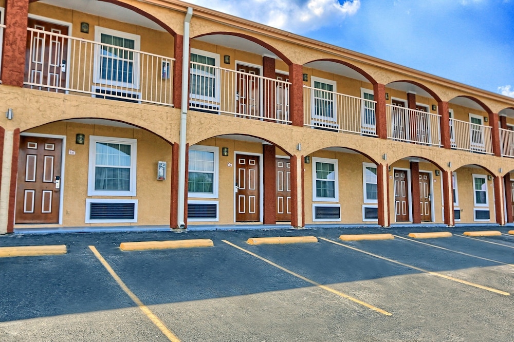 Econo Lodge Austin South - featured photo