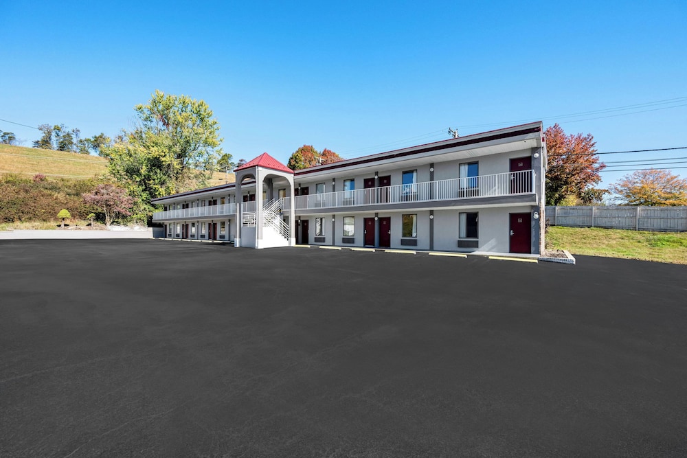 Red Roof Inn Abingdon - photo 21