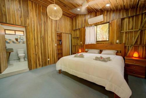 Sámara Tarantela Houses Casa Bambú — 4-Star Luxury Hotel in Samara, Costa Rica