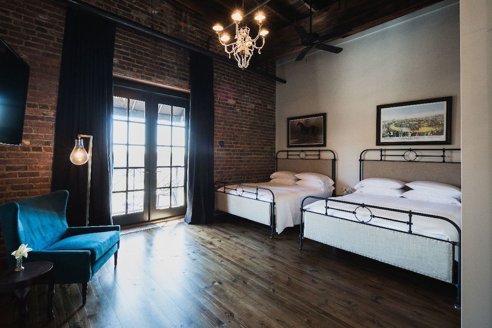 GunRunner Boutique Hotel - photo 21