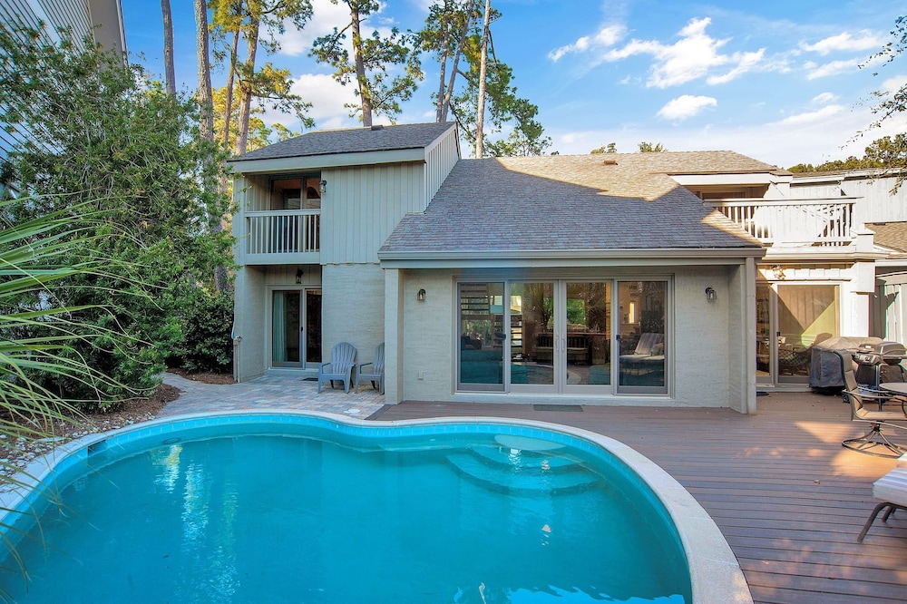 6 Windjammer Court at the Sea Pines Resort - featured photo