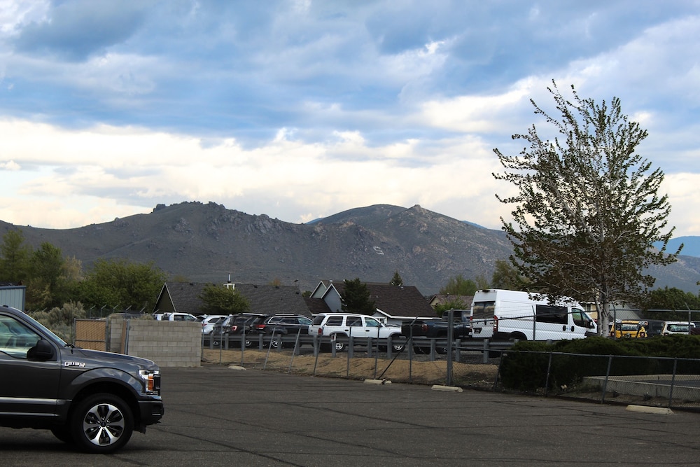 Super 8 by Wyndham Carson City Lake Tahoe - photo 24