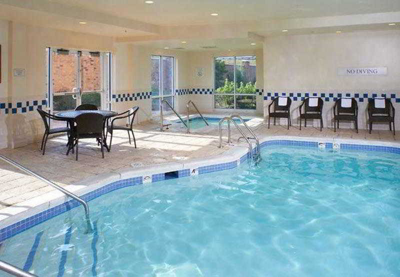 Fairfield Inn and Suites by Marriott Indianapolis East - photo 7