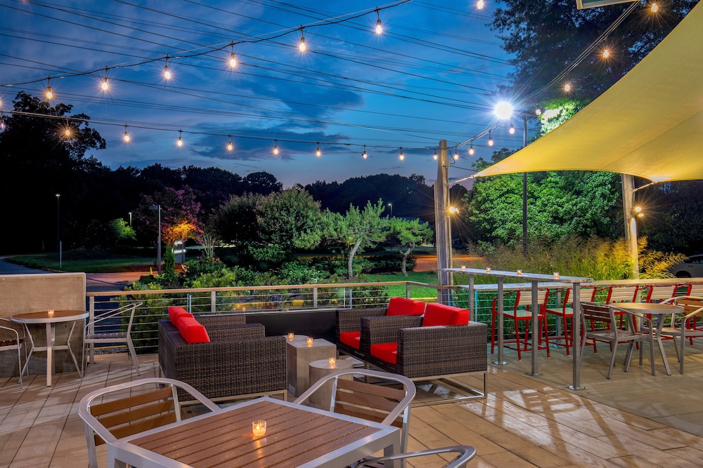 Holiday Inn Newport News Hampton by IHG - photo 20