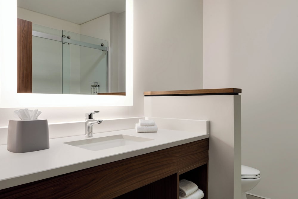 Holiday Inn Express And Suites Dalton Walnut Ave - photo 20