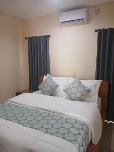 Bali Oma Living in Denpasar, Indonesia