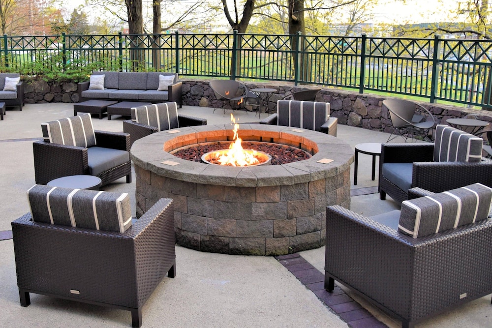 Courtyard by Marriott Boston Waltham - photo 49