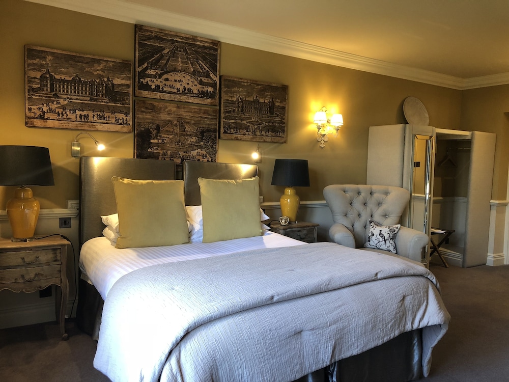 Coombe Abbey Hotel — Coventry — photo 4