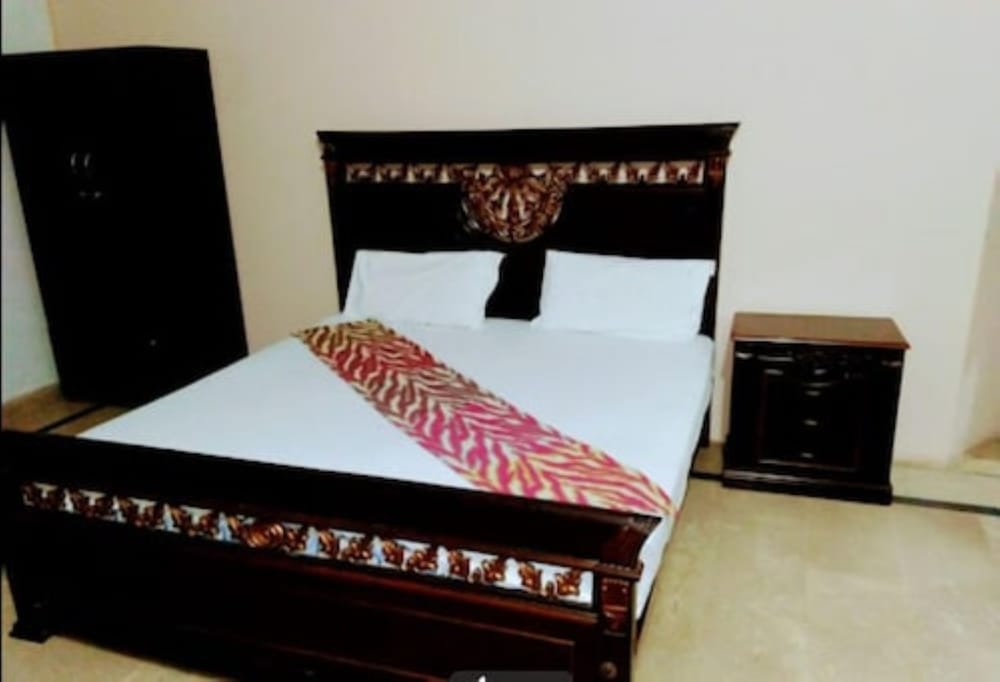 Hotel Islamabad Zero Point - carbon neutral hotel in Islamabad