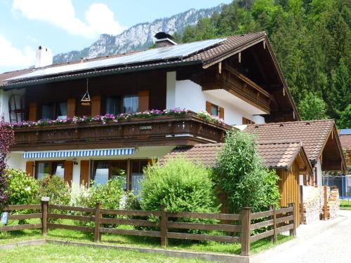 Haus Kuder — 4-Star Luxury Hotel in Bischofswiesen, Germany