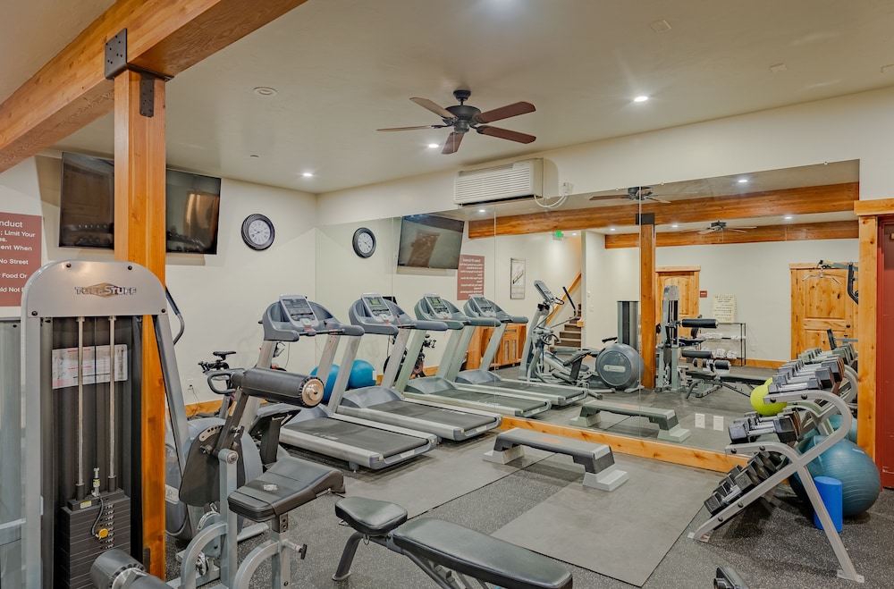 Cowboy Village Resort - photo 67
