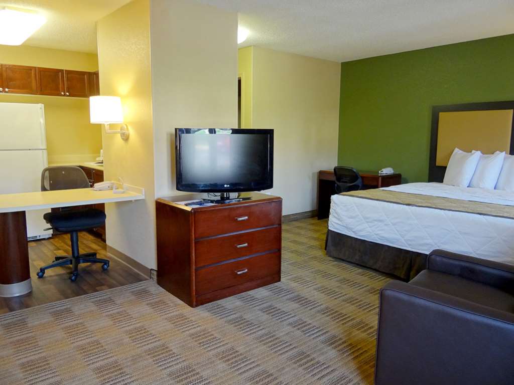 Extended Stay America Austin Arboretum North - photo 19