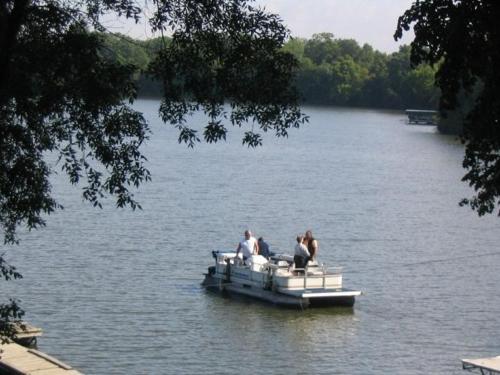 Riverside Resort - photo 21