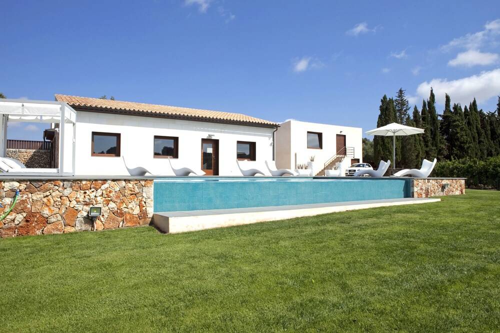 Son Calet — 4-Star Luxury Hotel in Llubi, Spain