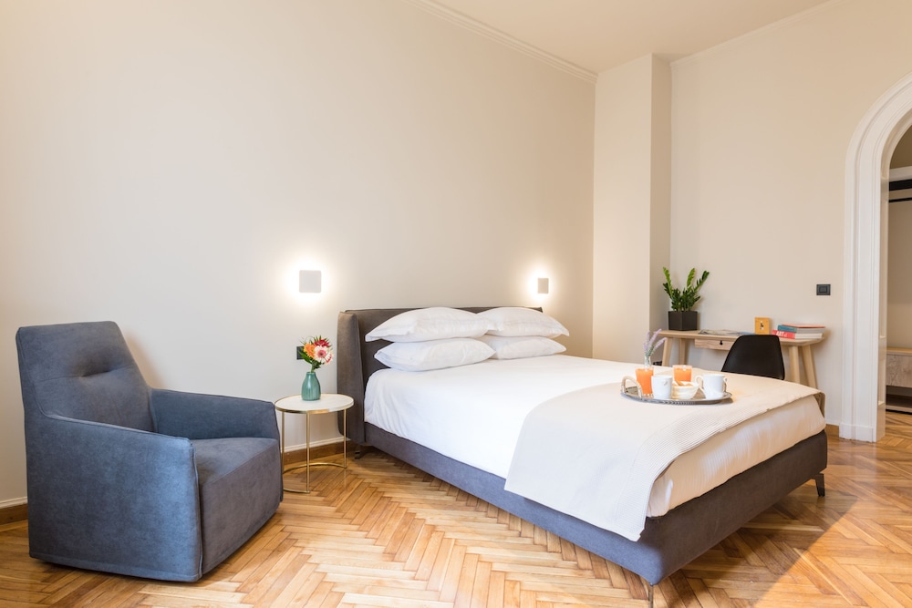Klepsydra Urban Suites — 4-Star Luxury Hotel in Athens, Greece