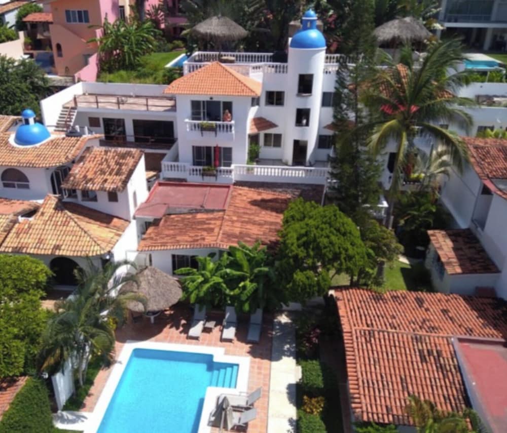 Aventura Pacifico Boutique Suites & Villas — 5-Star Luxury Hotel in Bucerias, Mexico