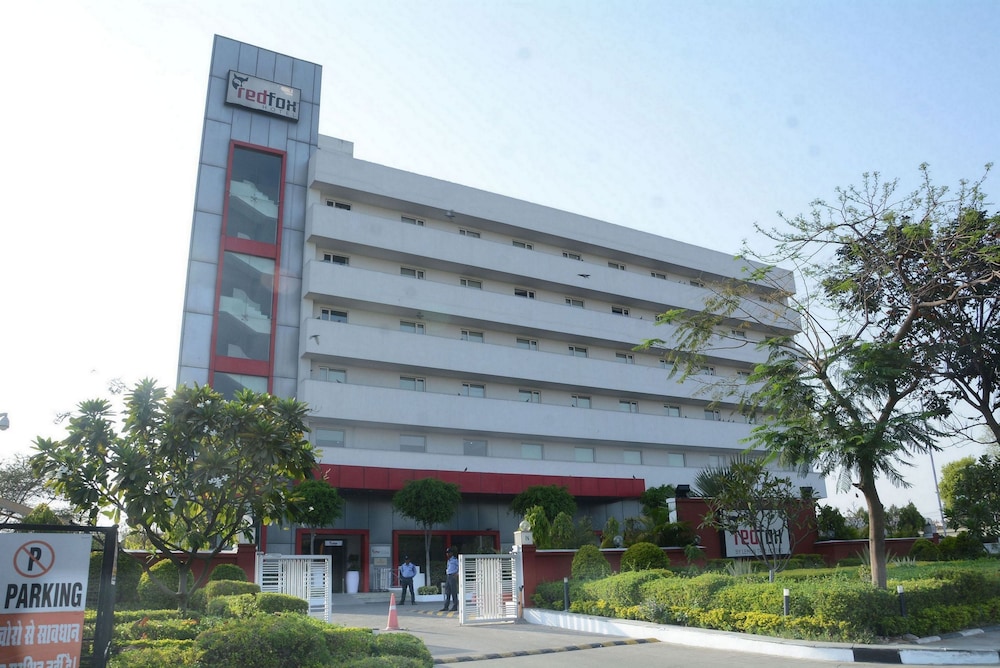 Red Fox Hotel Jaipur - last minute hotel in Jaipur