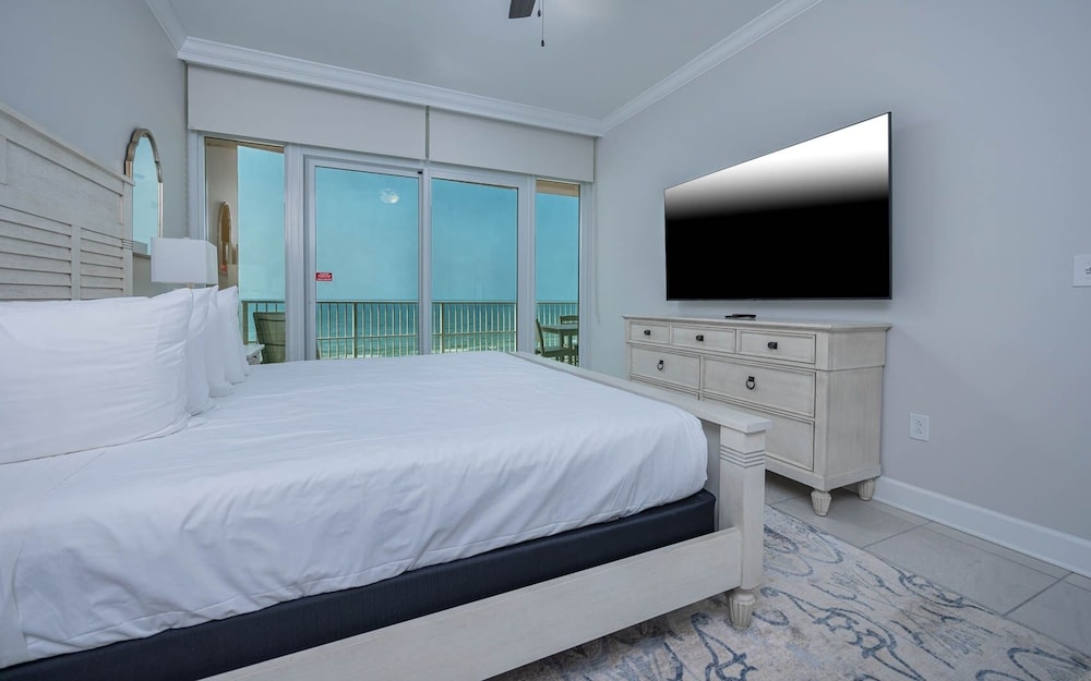 Phoenix Gulf Towers 901 4 Bedroom Condo - photo 6