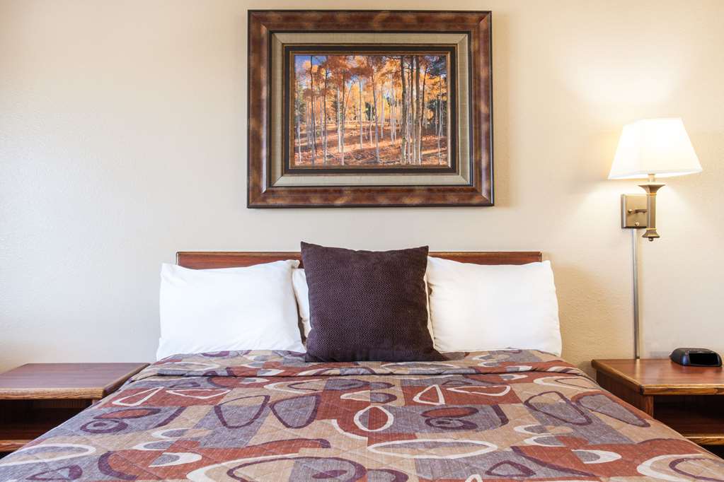 Super 8 by Wyndham Grangeville - photo 72