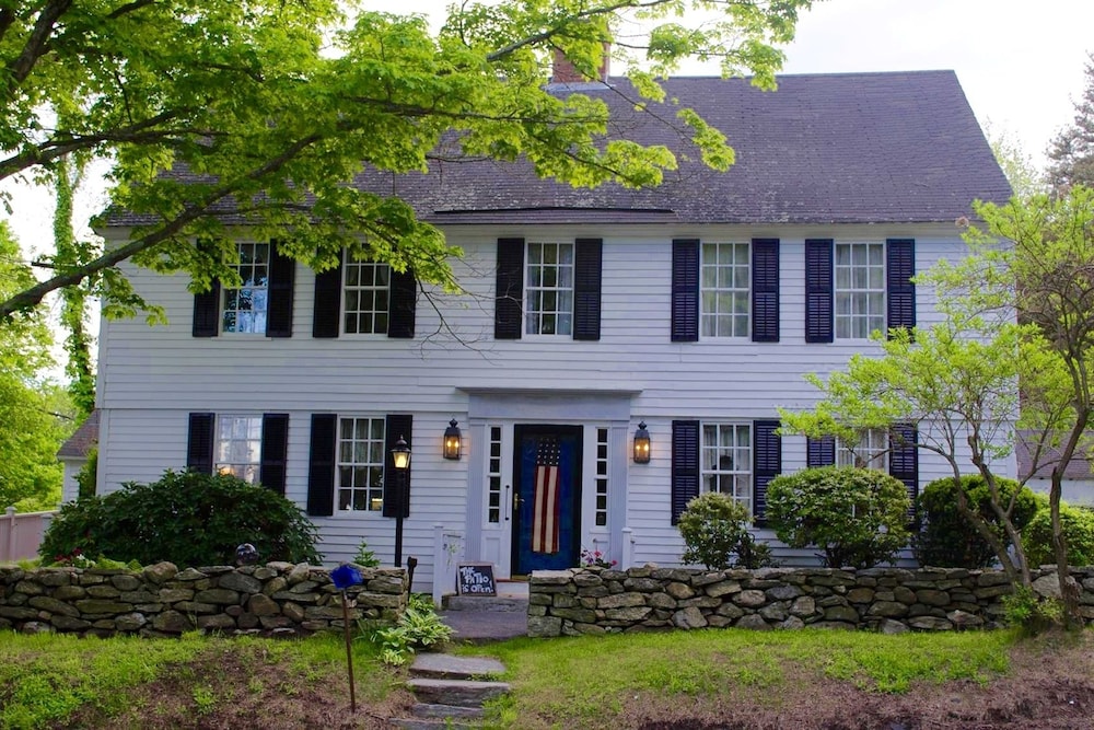 Spring Hill Inn - photo 36