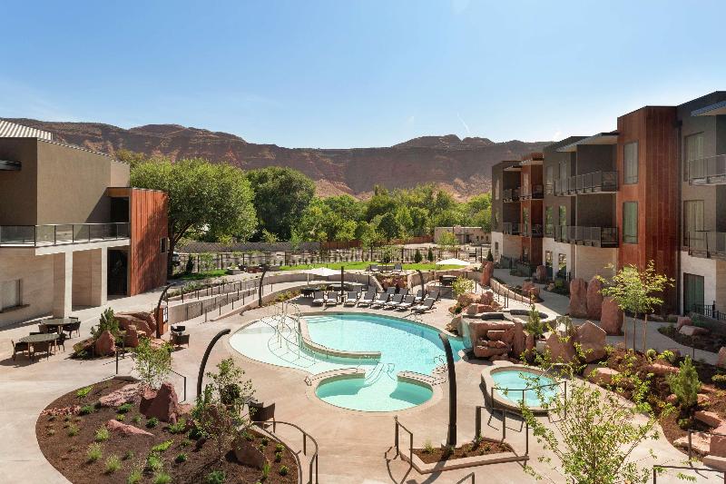 Hoodoo Moab Curio Collection By Hilton - photo 35