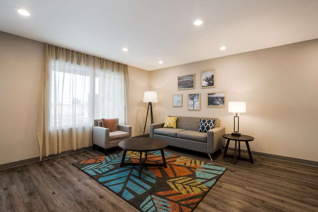 WoodSpring Suites Moreno Valley - photo 6