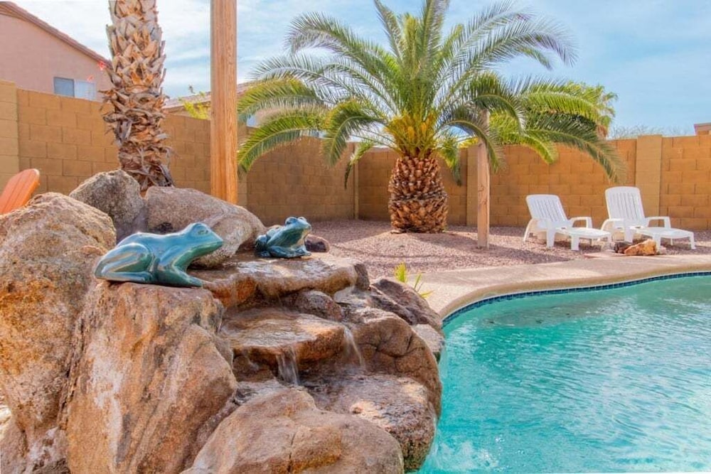 Casa Aria 4br Home And Heated Pool 4 Bedroom Home 22274426 — Casa Grande