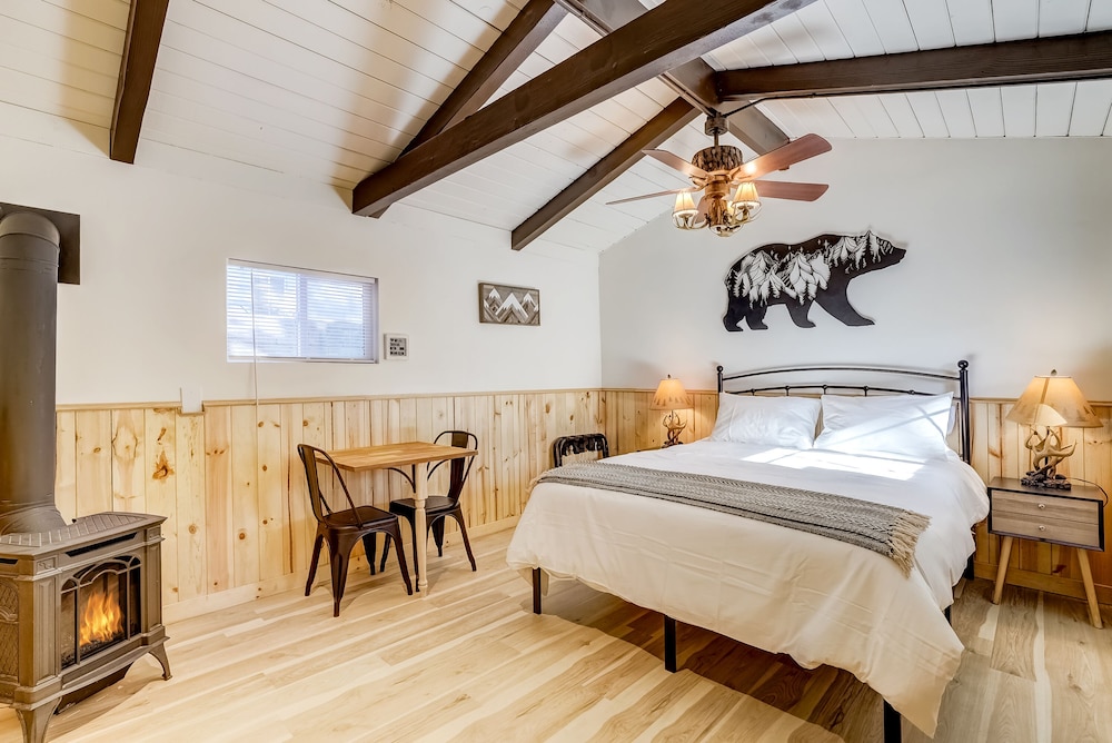 Tahoe Mountain inn - photo 15