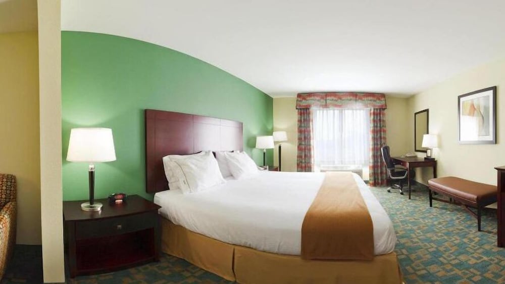 Holiday Inn Express & Suites Thornburg S. Fredericksburg by IHG - photo 7