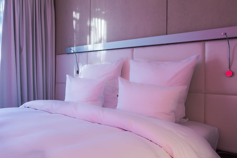 The Grove Design Hotel