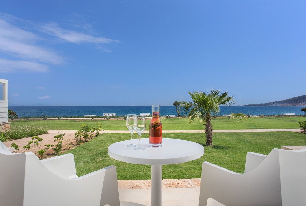 Mareggio Exclusive Residences & Suites in Gytheio, Greece