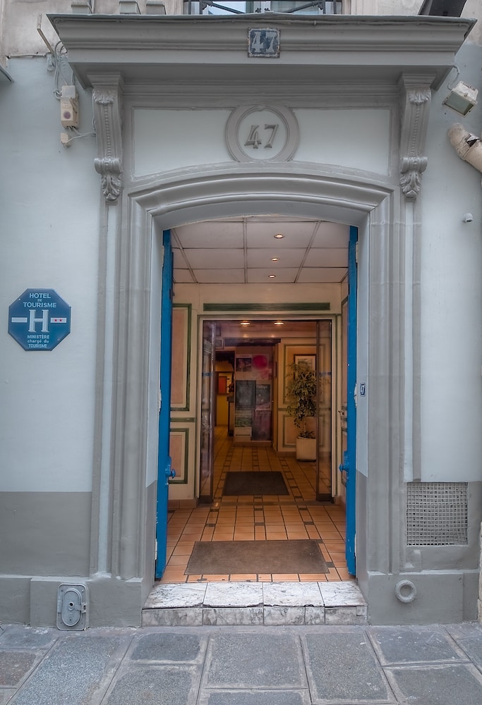 Hôtel Le Faubourg - last minute hotel in Paris